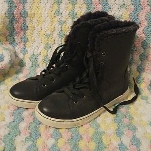 Black High top UGG women's boots